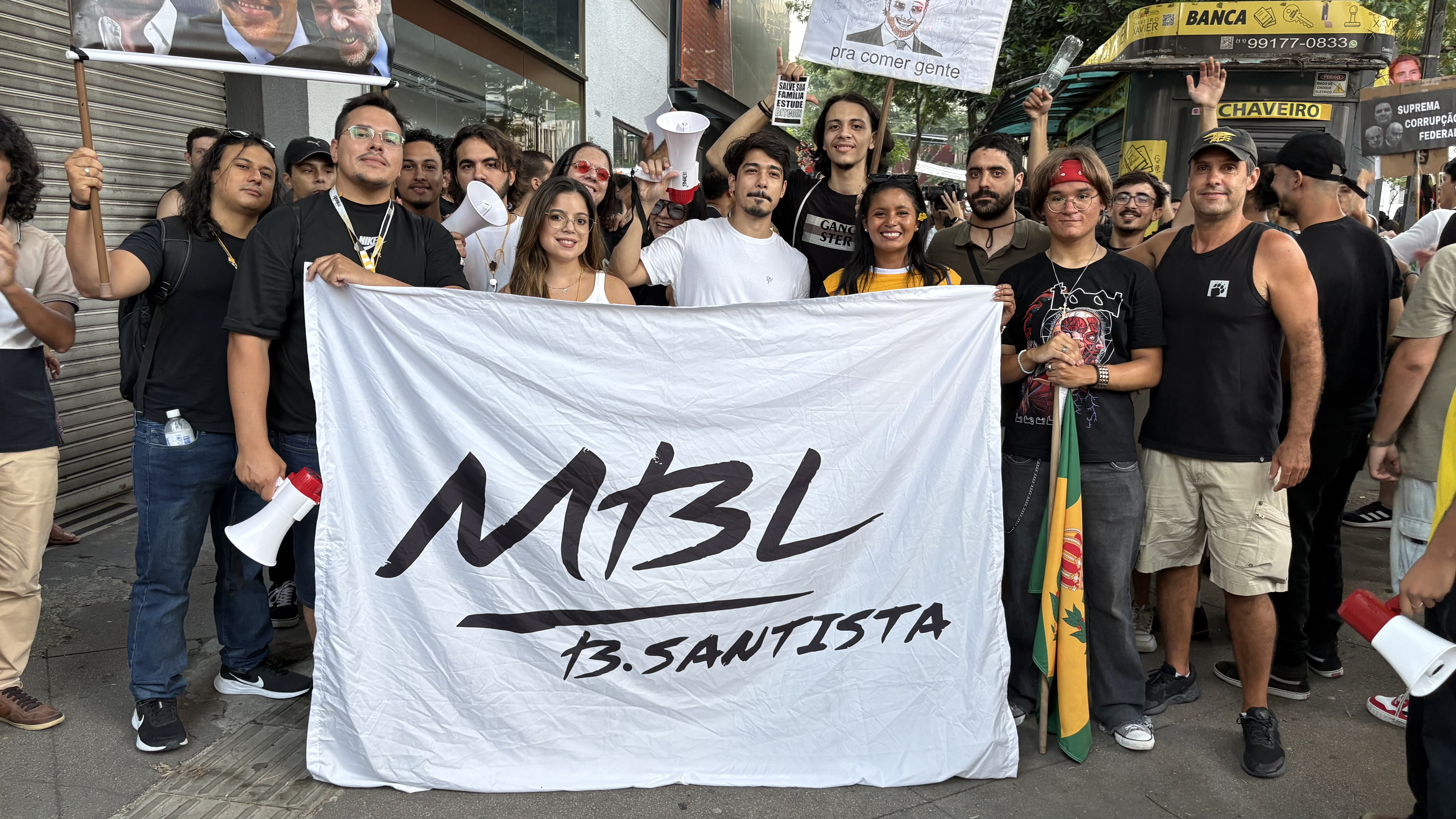 Equipe de Monielle Freitas reunida